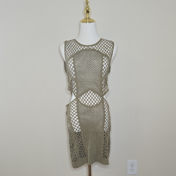 Zara Olive Green Crochet Swim Cover Up Dress – Medium, NWT with Side Cut-Outs - Picture 1 of 8